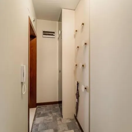 Top Location Sea Garden! Free Underground Parking Apartment *